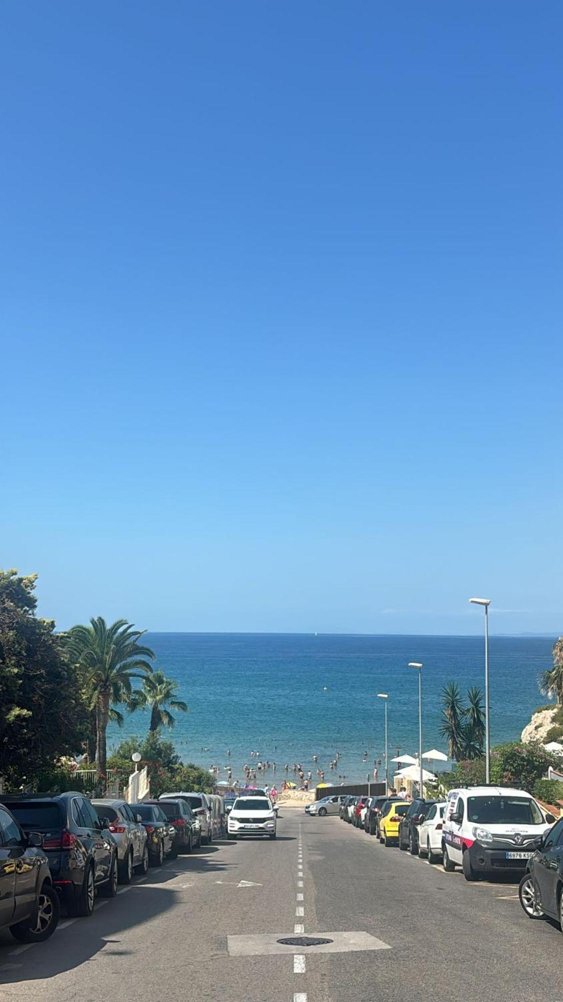 Apartamentos Cala Crancs Salou Buitenkant foto