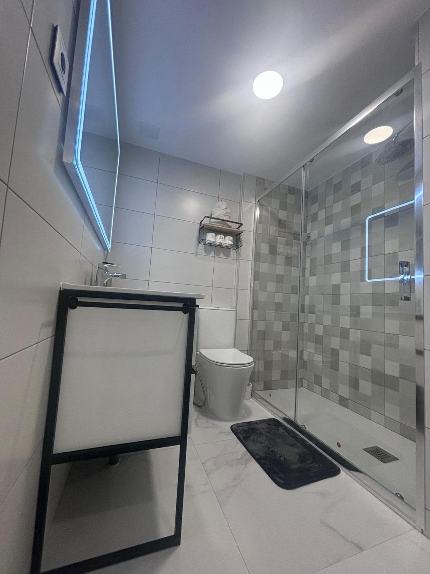 Apartamentos Cala Crancs Salou Buitenkant foto