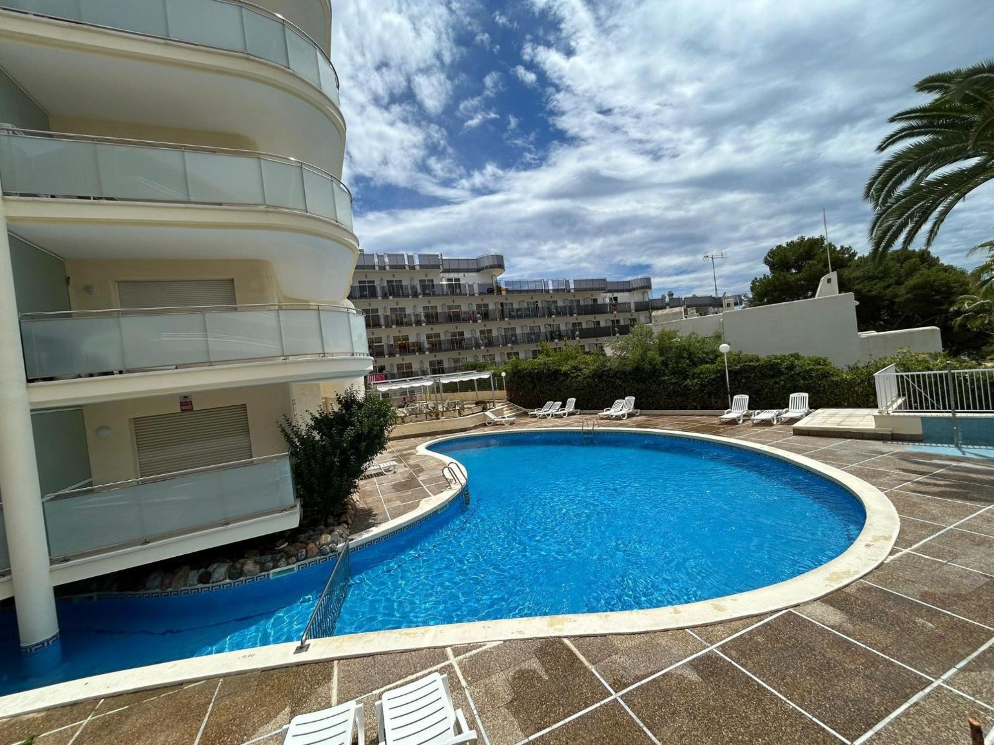 Apartamentos Cala Crancs Salou Buitenkant foto